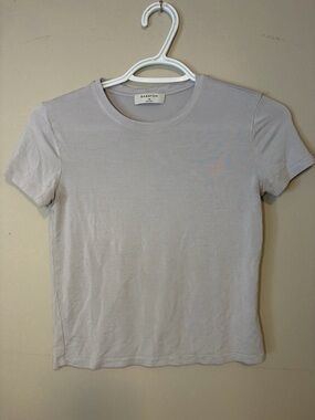 Babaton Womens Crew Neck T-Shirt in Light Gray